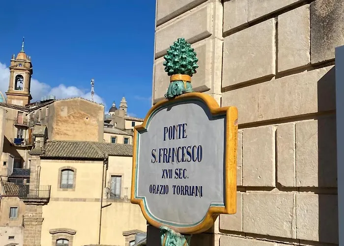 Il Melograno * Caltagirone